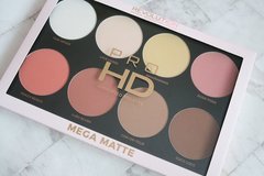 Paleta de Contorno Pro HD Mega Matte - Revolution