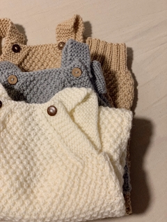 Imagen de Jardinerito tejido a mano