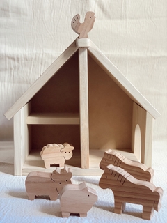 Granja Polin- incluye granja, Animales y cercos-