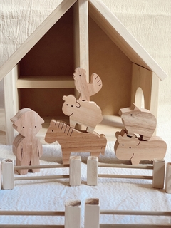 Granja Polin- incluye granja, Animales y cercos- - comprar online