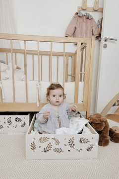 Cajón calado con ruedas - tienda online