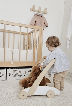 Cajón calado con ruedas - Polin