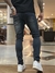 Calça jeans LLeva na internet