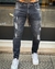 Calça jeans Emive na internet