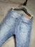 Calça jeans skinny Creed na internet