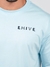 Camiseta Oversized Emive na internet