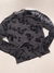 Remera Tull Negro flores - tienda online