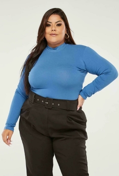 Blusa Cacharrel Valéria - Moda Feminina Plus Size que valoriza suas curvas - Boutique Deva Rodrigues Plus - Curitiba