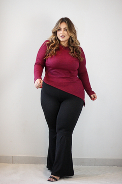 Blusa Canelada Corte Assimétrico