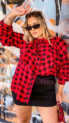 Camisa Xadrez com Babados