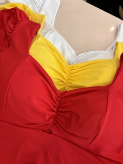 Cropped com Bojo Paloma - comprar online