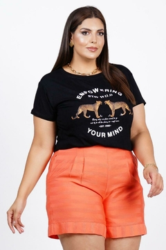 T-Shirt Estampada Gola Canoa Empowering your mind na internet