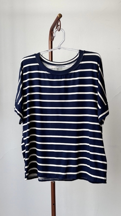 Blusa Listrada Viscolaycra Bruna Manga Japonesa - comprar online