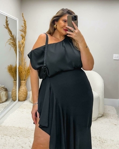 Conjunto Ester ( Blusa + Saia Mídi Assimétrica) - Preto