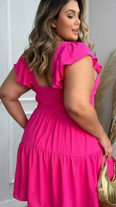 Vestido Curto Crepe Laura Decote V na internet
