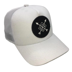 Boné White Trucker Cellos Cross Arrows na internet