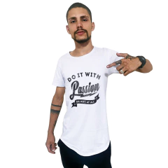 Camiseta Longline Ukkan With Passion