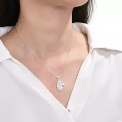 P2721 - Dije Unicornio con cubics, Plata 925. en internet