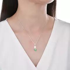 P2627 - Dije Flor esmaltada, Plata 925. en internet