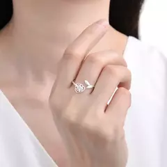 P2616 - Anillo Ajustable con cubics, Plata 925. en internet