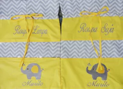 Saquinho Organizador Roupa Limpa e Suja Bordado - comprar online