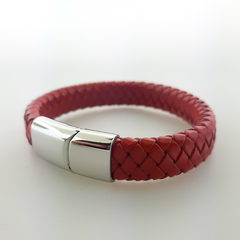 Pulsera de cuero rojo