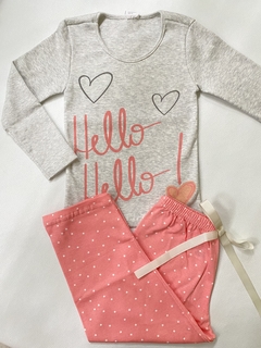 Pijama Manga Longa Hello Hello - COLEÇÃO SONHAR - comprar online