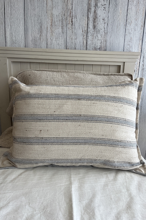 ALMOHADON TUSSOR TEJIDO 70X50