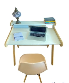 ESCRITORIO ESCANDINAVO + SILLA EAMES ROSA - MERAKI DESIGN
