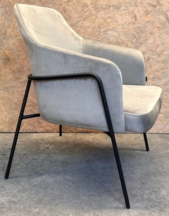 2 Sillones Jack Patas Negras Tapizado Tela - comprar online