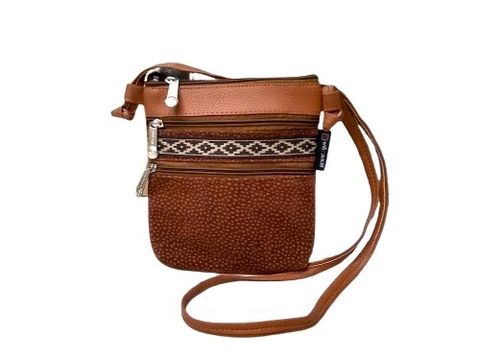 Bandolera Simil Carpincho Con 2 Bolsillos Cod 116-17205