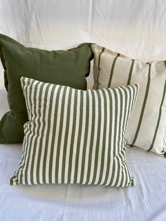 Set de almohadones verdes rayados1