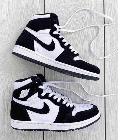 Tênis Jordan Preto com Branco