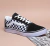 Tênis vans quadriculado