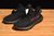 Adidas Yeezy Boost 350 V2 Bred na internet