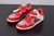 Off-White x Dunk Low 'University Red' na internet