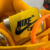 Imagem do Off-White x Air Rubber Dunk 'University Gold'
