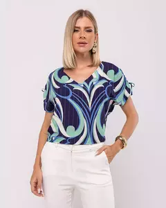 BLUSA Caroll 24657 DEC V DET DE AMARRAR NA MANGA VISCOSE SHINE - comprar online