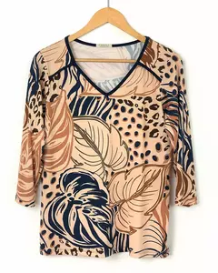 BLUSA Caroll 25054 DEC V MNG 3/4 VNZ ESTAMPADA - loja online