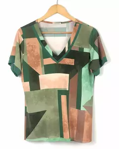 BLUSA Caroll 25058 VNZ GEOM DEC V PREGA LISA - Loja de Roupas A Praça 