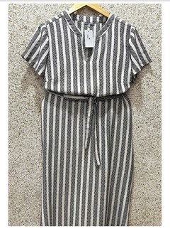 Vestido New Umbi 55923 linho escama de peixe reto - Loja de Roupas A Praça 