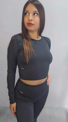 CROP TOP IDANA en internet
