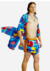 kimono geométrico colorido, com padrões vibrantes em azul, amarelo e vermelho