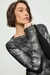 SWEATER CON PROCESO FOIL - comprar online