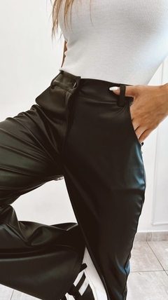 Wide leg ecocuero - comprar online