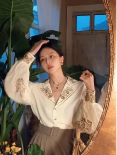 Blusa Livia Bordada cod 2138 na internet