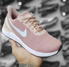 Imagem do TENIS NIKE REVOLUTION SIMILAR