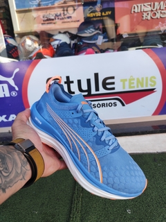 TÊNIS PUMA FOREVERRUN NITRO -Azul e laranja
