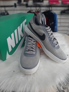 TENIS NIKE SB BRUIN HYPERFEEL - CINZA