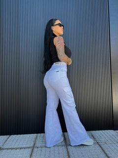 Wideleg Bali White Desfl